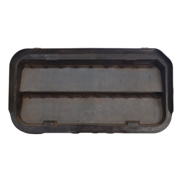 Difusor Grade Ar Carroceria Chevrolet Tracker 2021