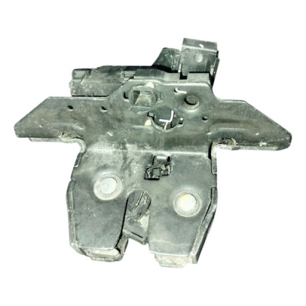 Fechadura Porta Mala Gm Chevrolet Onix 2013 A 2019