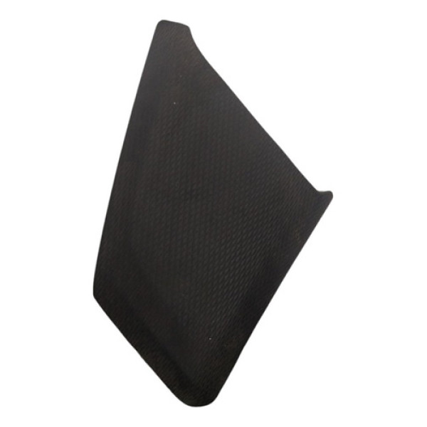 Acabamento Esquerdo Painel Gm Chevrolet Tracker 2021 A 2024