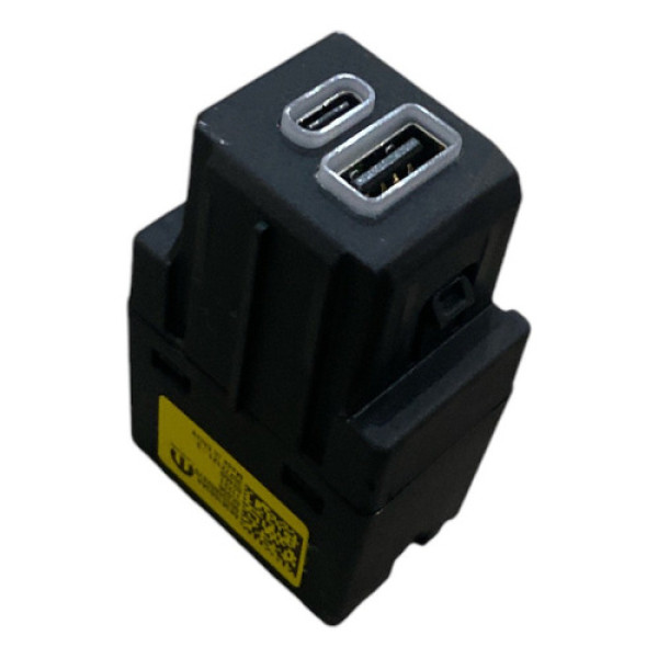 Entrada Usb Auxiliar Renegade Toro 2022-2025 Original Usado