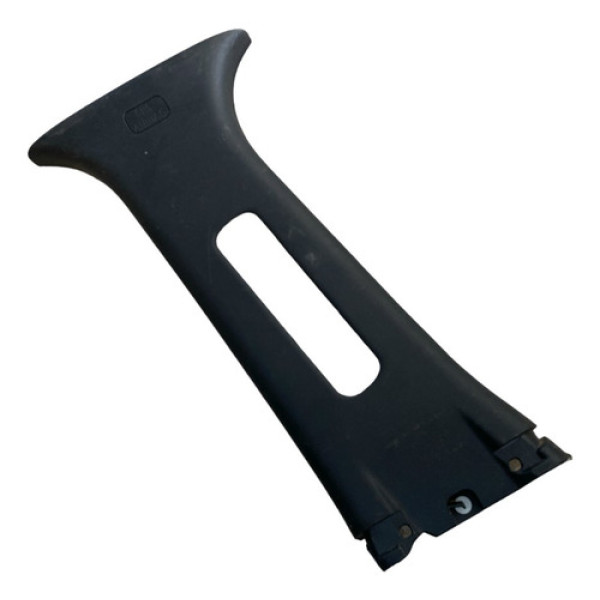 Acabamento Coluna Superior Esquerdo Kicks 2017