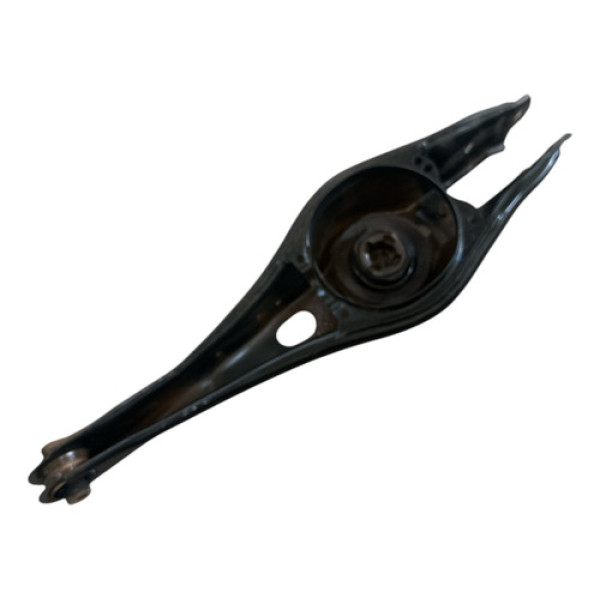 Bandeja Inferior Traseira Direita Audi Q3 2020 A 2023