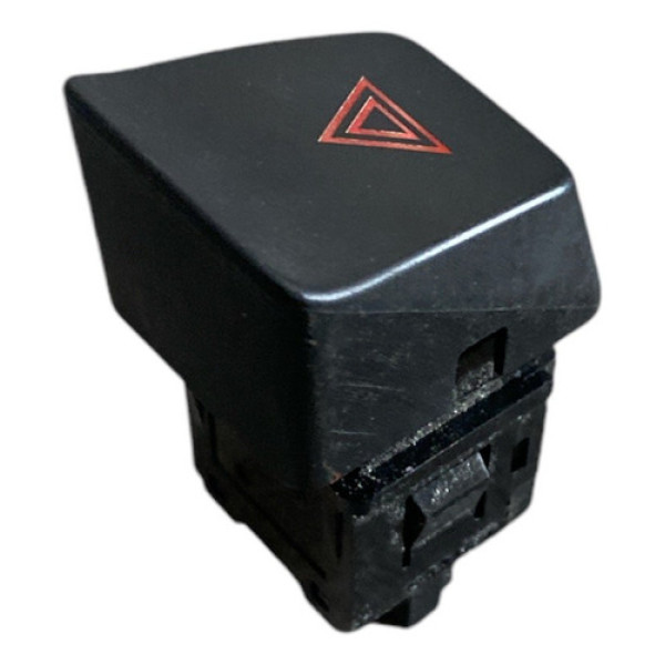 Botão Pisca Alerta Nissan Kicks Sv 2017-2021 Usado