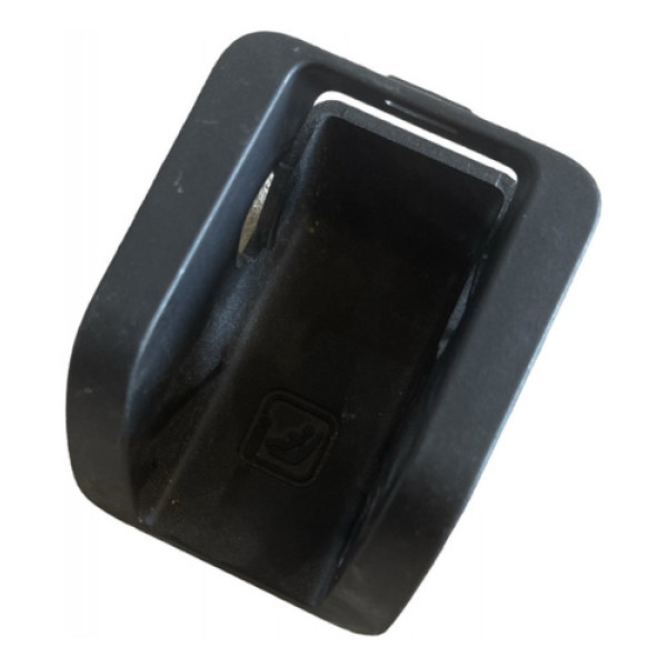 Acabamento Banco Traseiro Isofix Chevrolet Tracker 2021-2023 Preto