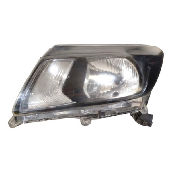 Farol Esquerdo Nissan Frontier 2016 A 2023 Com Detalhe