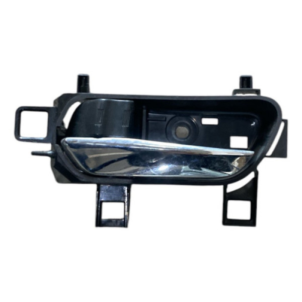 Maçaneta Interna Traseira Esquerda Nissan Versa 1.6 2022 Traseira