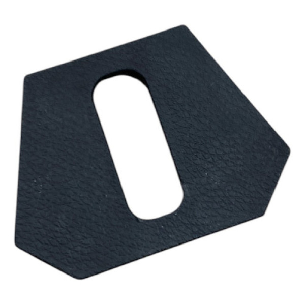 Acabamento Trava Porta Mala Chery Tiggo 5x 2019-2021 Usado