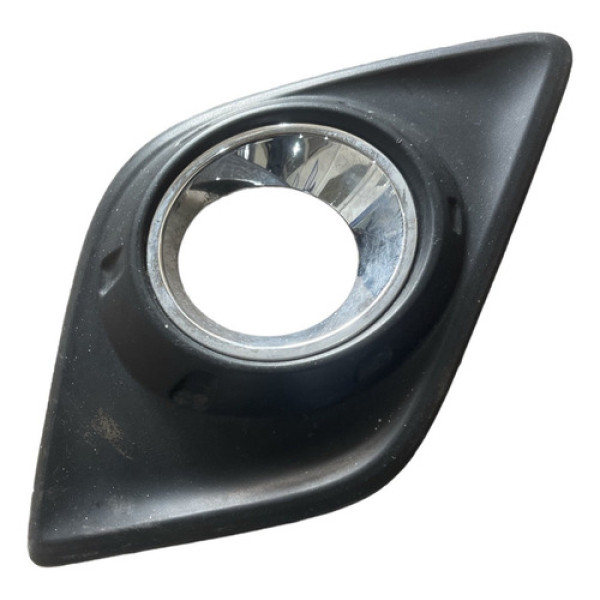 Moldura Farol Milha Lado Direito Hilux 2016/2020 Preto Direito