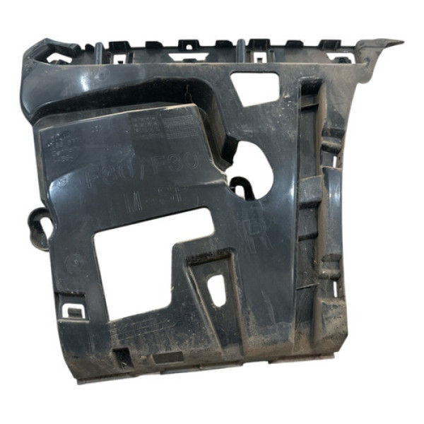 Guia Parachoque Traseiro Direito Bmw 320i 2013 A 2016