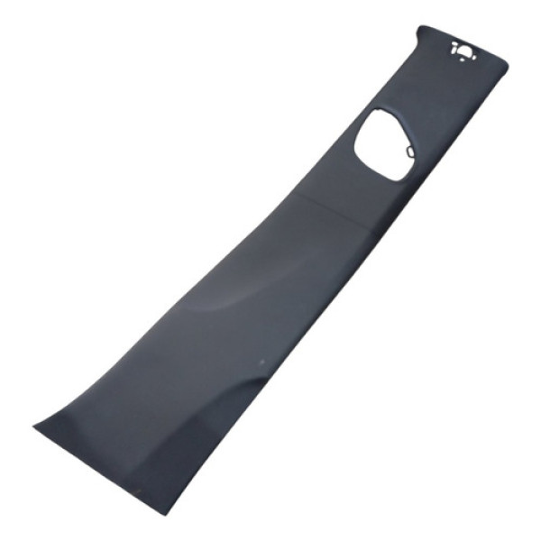 Acabamento Direito Coluna Central Chevrolet Onix 2024