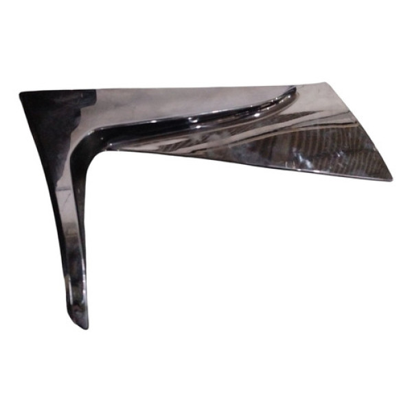 Moldura Direita Aerofólio Gm Chevrolet Tracker 2021 2024