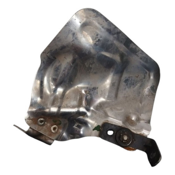 Defletor Proteção Escape Gm Chevrolet Tracker 2021 A 2024