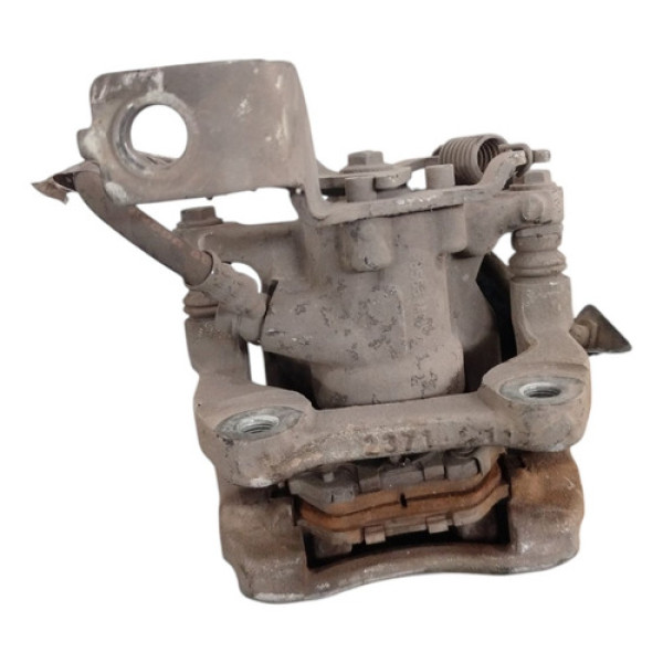 Pinça Freio Traseira Direita Toyota Corolla Hybrid 2021 2023