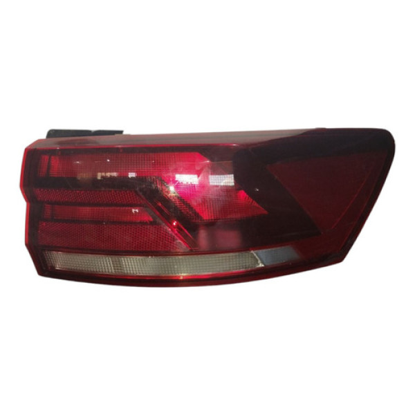 Lanterna Traseira Direita Volkswagen Virtus 2017 2022 Direito/passageiro