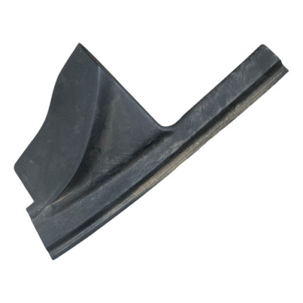 Soleira Porta Traseira Direita Tracker 2021-2023 Original