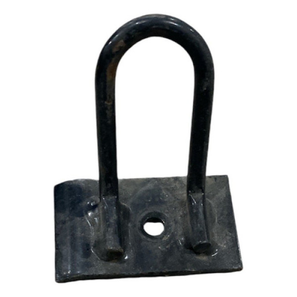 Gancho Da Caçamba Esquerdo Renault Duster Oroch 2018-2020