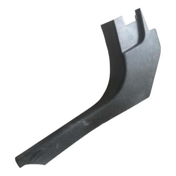 Soleira Dianteiro Direito Tracker 1.0 Turbo 2021/23