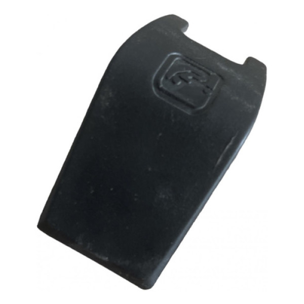 Tampa Acabamento Isofix Gm Tracker Premier Turbo 22 23 24