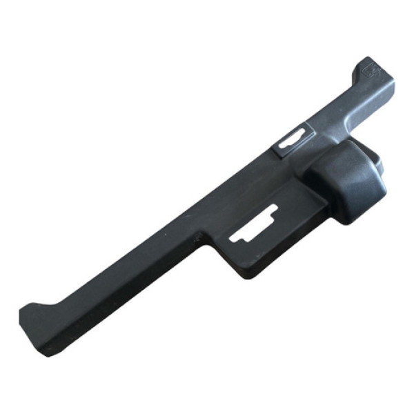 Acabamento Moldura Banco Traseiro Fiat Toro 2017-2021 Usado